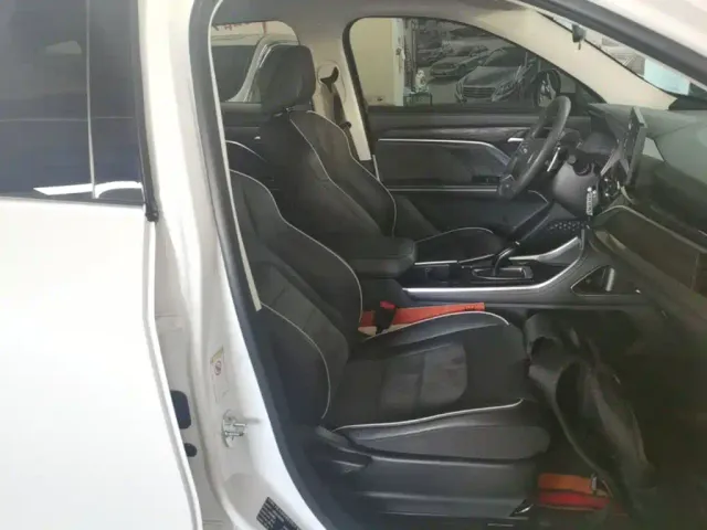 Haval H6 — Фото автомобиля 24