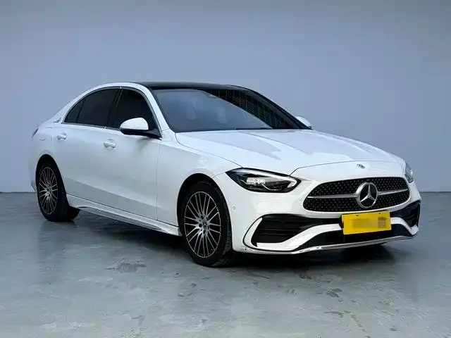 Mercedes-Benz C-Class — Фото автомобиля 3