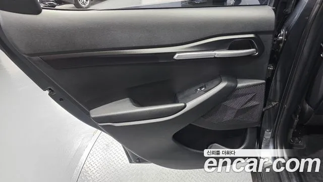 Kia Seltos — Фото автомобиля 14