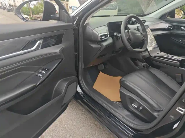 Dongfeng Haohan — Фото автомобиля 15