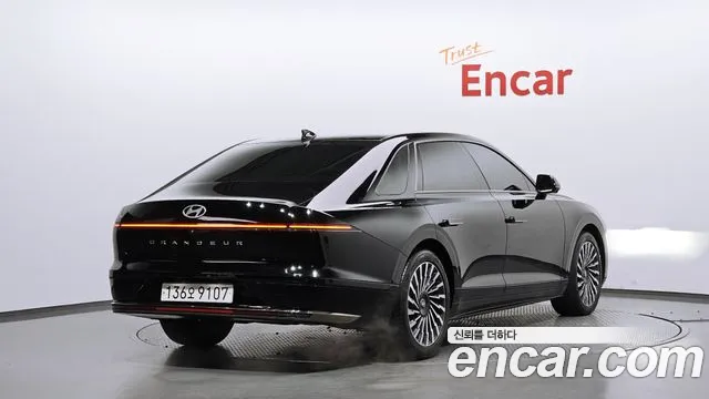 Hyundai Grandeur — Фото автомобиля 2