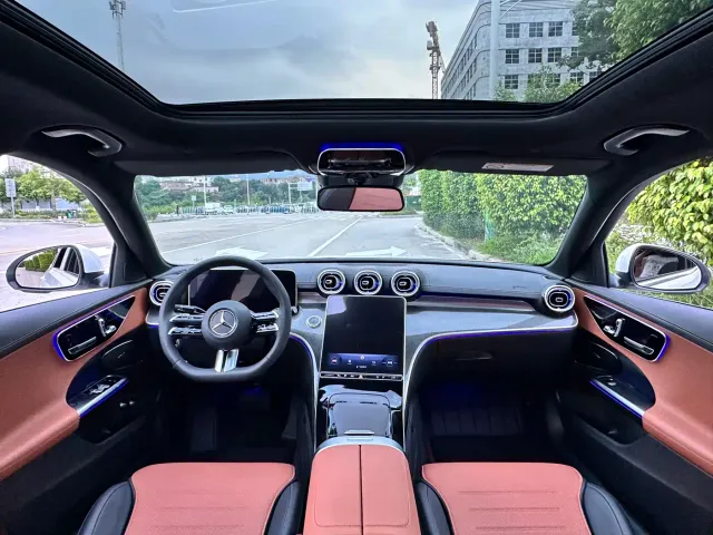 Mercedes-Benz C-Class — Фото автомобиля 3