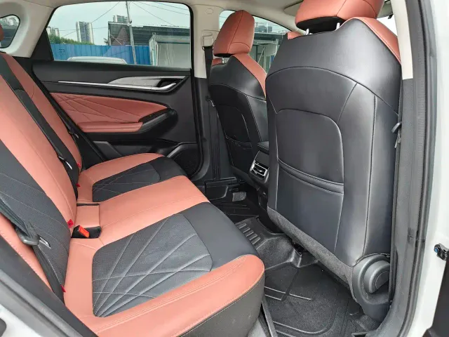 Changan Eado — Фото автомобиля 8