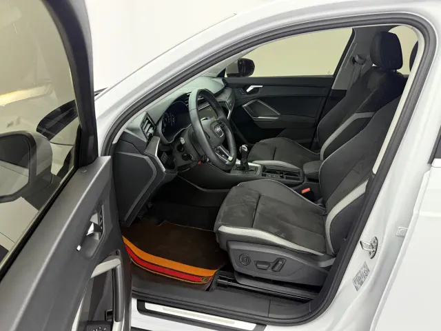 Audi Q3 — Фото автомобиля 17