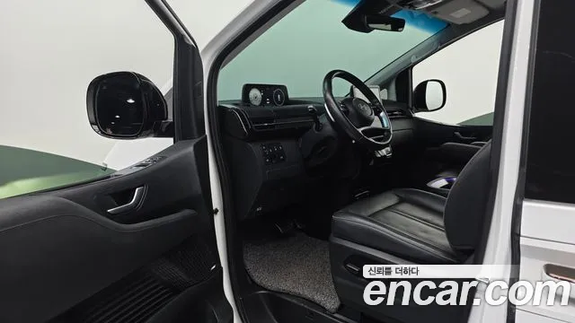 Hyundai Staria — Фото автомобиля 12