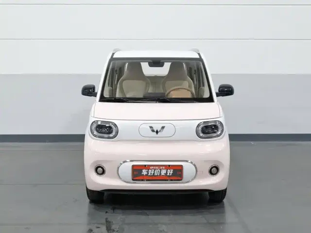 Wuling Hongguang Mini EV — Фото автомобиля 3