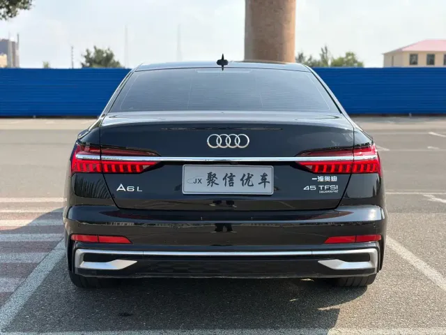 Audi A6L — Фото автомобиля 20