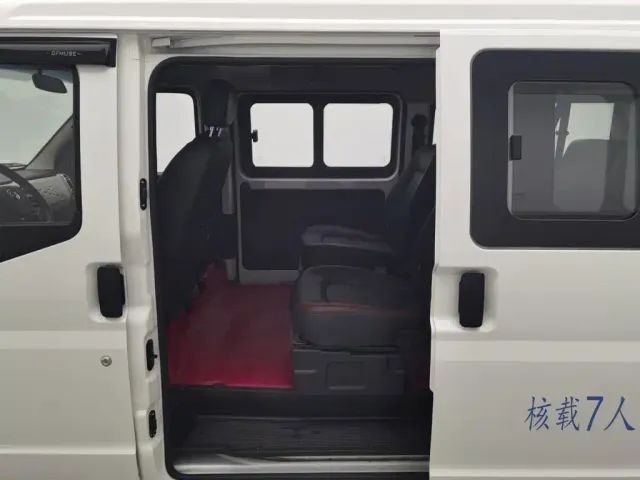 Dongfeng Xiaokang C36 — Фото автомобиля 15