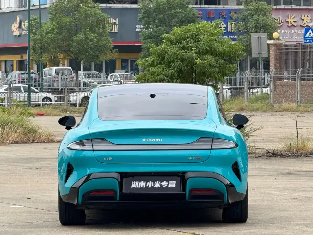 Xiaomi SU7 — Фото автомобиля 9