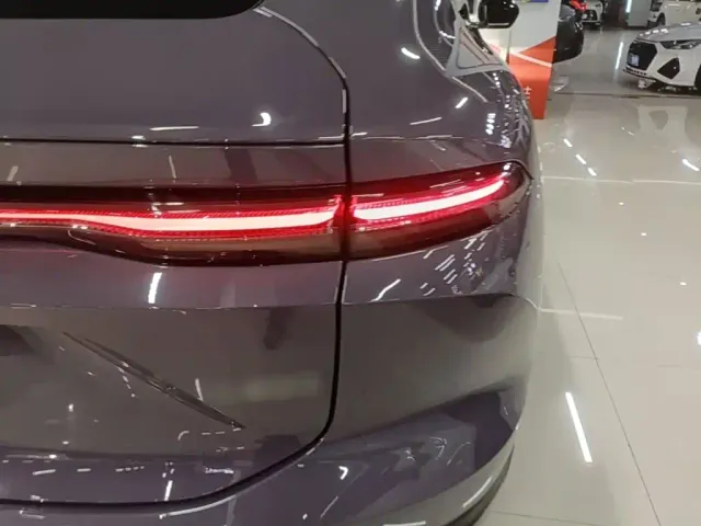 Nio EC6 — Фото автомобиля 7