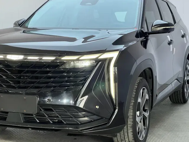 Geely Boyue L — Фото автомобиля 4