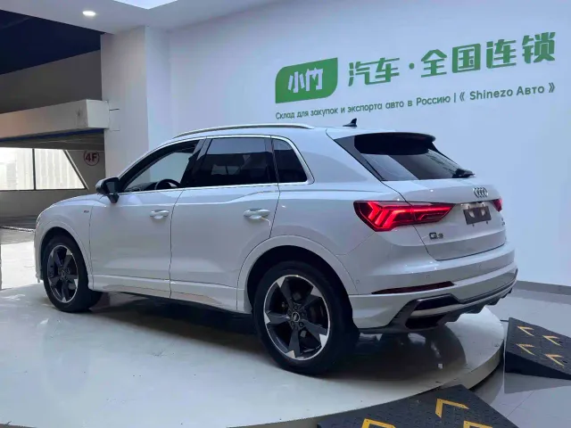 Audi Q3 — Фото автомобиля 4