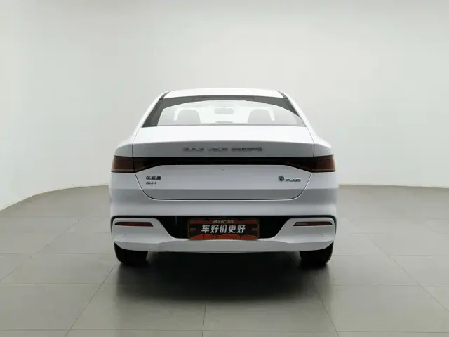 BYD Qin PLUS — Фото автомобиля 4
