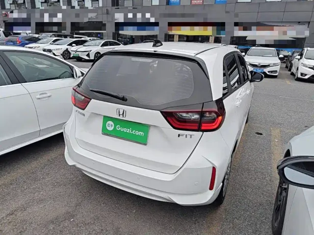 Honda Fit 2021 1.5L CVT Trend Edition — Фото автомобиля 6
