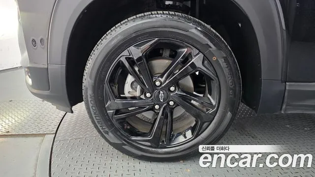 Chevrolet Trailblazer — Фото автомобиля 5