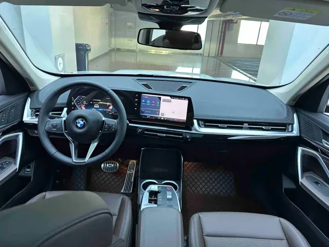 BMW X1 — Фото автомобиля 18