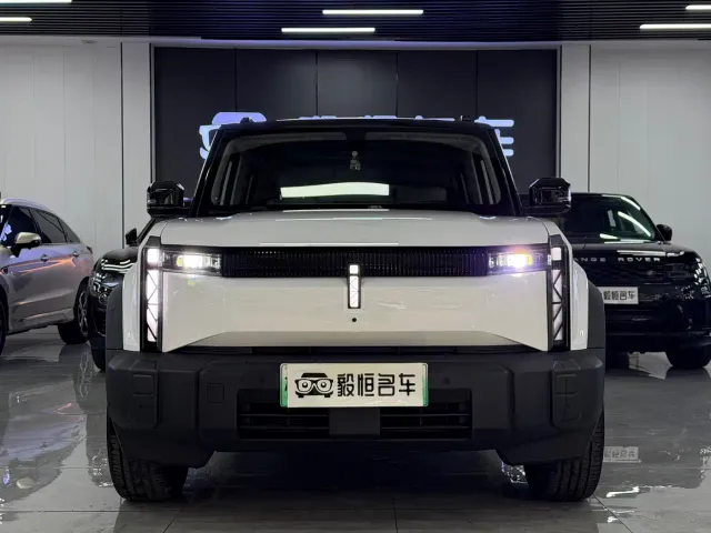 iCAR 03 — Фото автомобиля 2