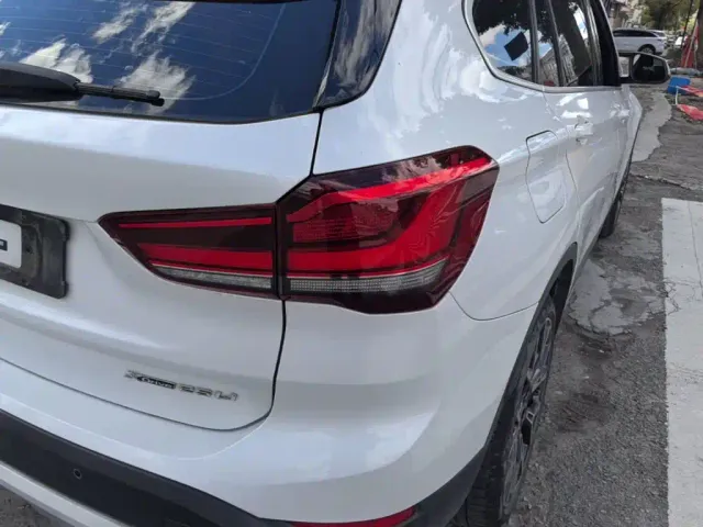 BMW X1 — Фото автомобиля 7