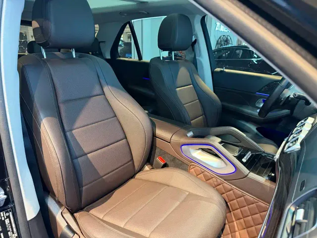 Mercedes-Benz GLE-Class — Фото автомобиля 12