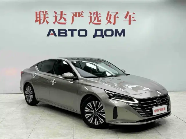 Nissan Teana — Фото автомобиля 3
