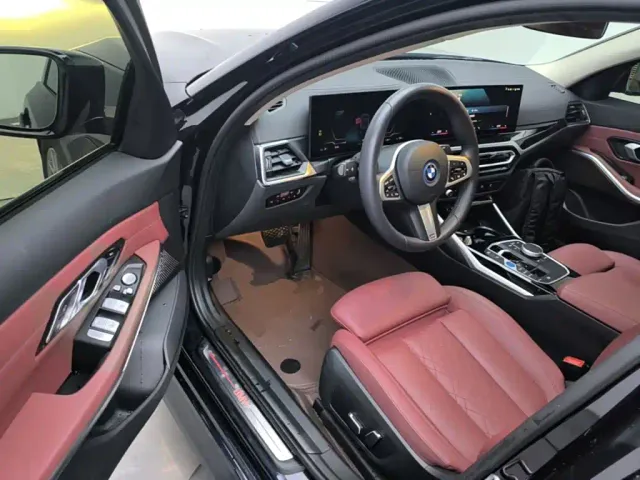 BMW i3 — Фото автомобиля 15