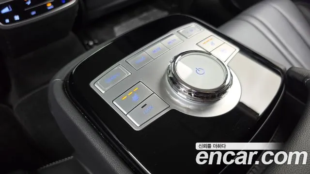 Genesis G80 Electrified G80 (RG3) — Фото автомобиля 16