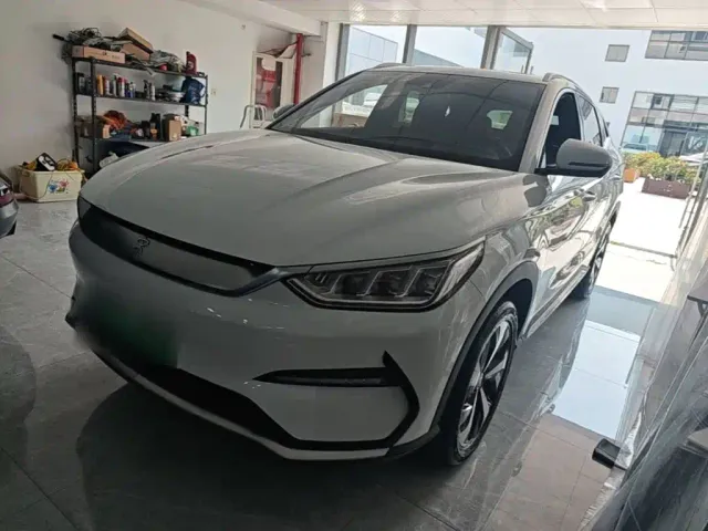 Фотография автомобиля — BYD Song PLUS