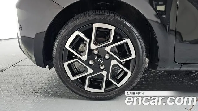 Kia RAY Новый Kia Ray Signature — Фото автомобиля 5