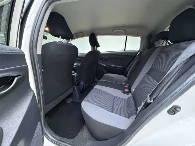 Toyota Vios FS — Фото автомобиля 6