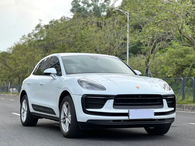 Porsche Macan — Фото автомобиля 3