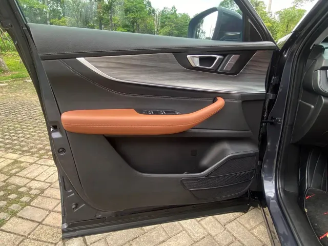 Chery Tiggo 8 PLUS — Фото автомобиля 9