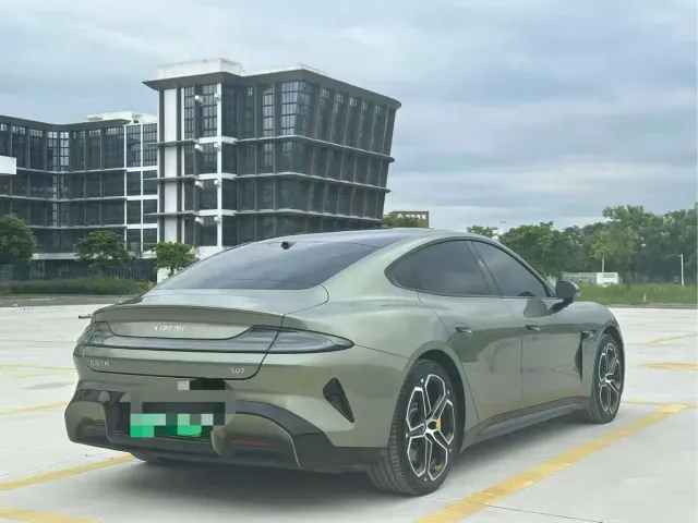 Xiaomi SU7 — Фото автомобиля 9