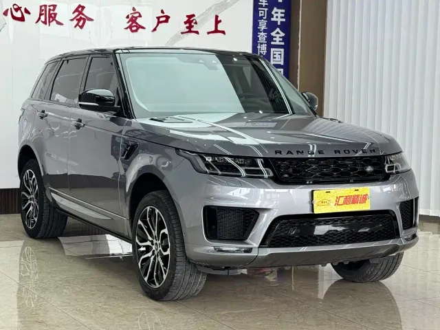 Land Rover Range Rover Sport — Фото автомобиля 3