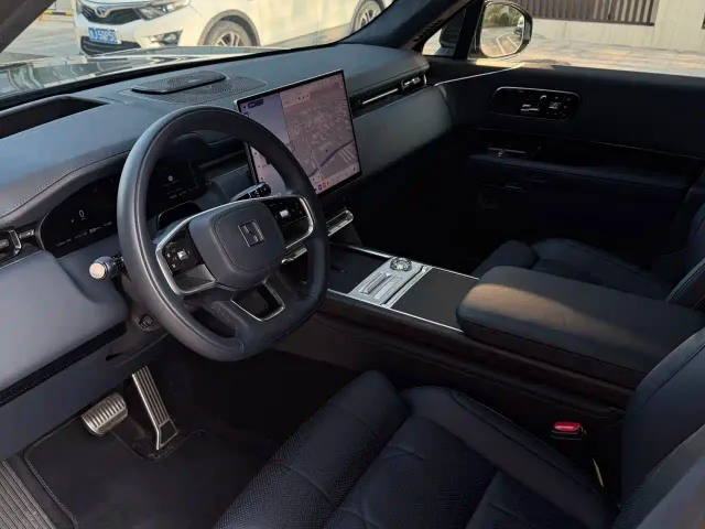 ZEEKR Zeekr 9X 2025 Max Edition — Фото автомобиля 8