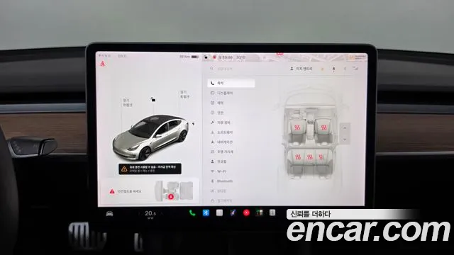 Tesla Model 3 — Фото автомобиля 18