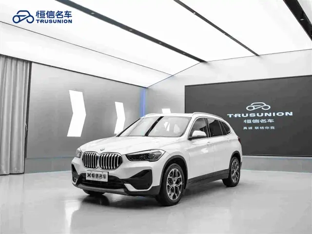 BMW X1 — Фото автомобиля 3