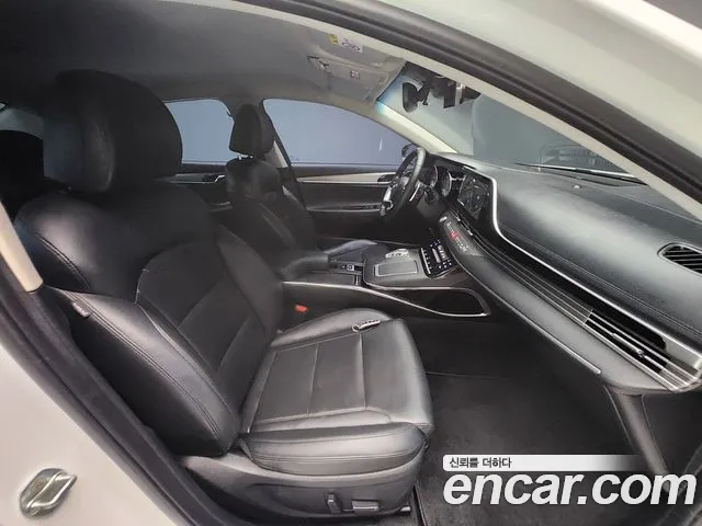 Hyundai Grandeur New — Фото автомобиля 10