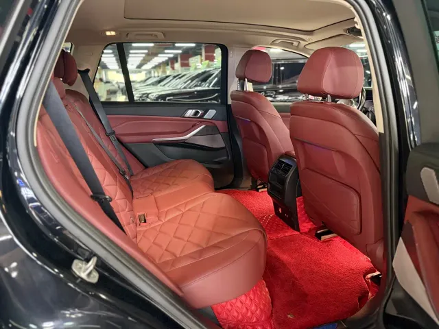 BMW X5 — Фото автомобиля 11