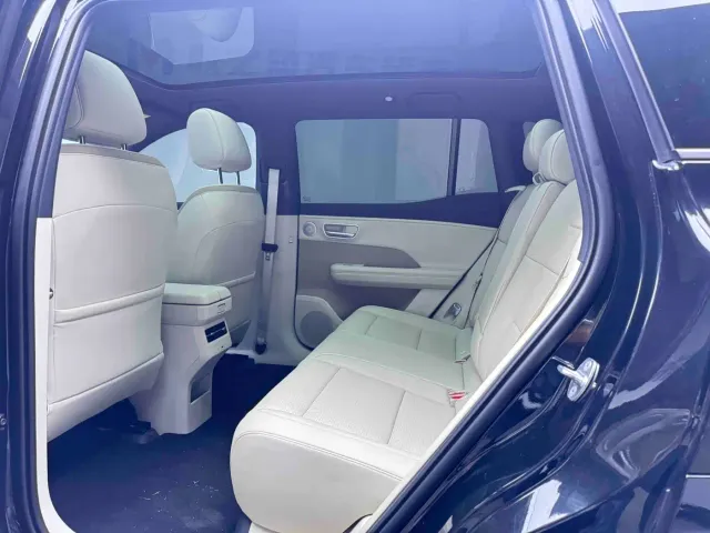 Toyota BoZhi 3X — Фото автомобиля 8