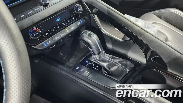 Hyundai AVANTE — Фото автомобиля 9