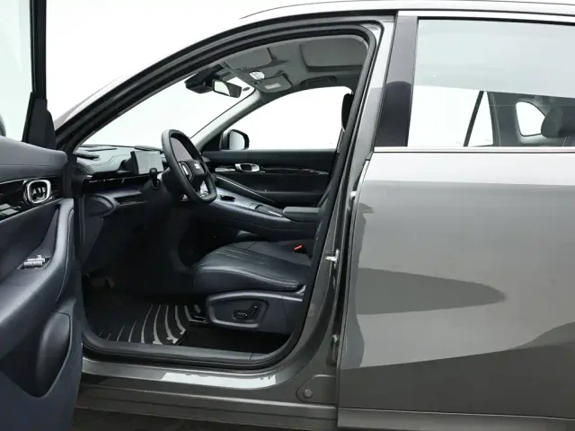 Geely Galaxy E5 — Фото автомобиля 9