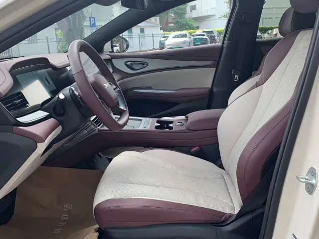 BYD Seal 07 DM-i — Фото автомобиля 6