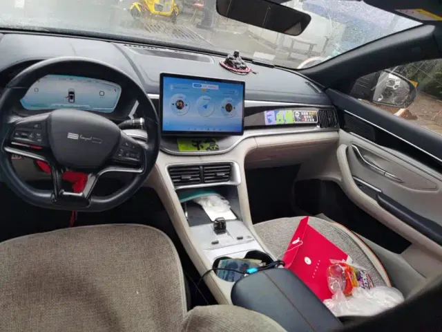 BYD Song PLUS — Фото автомобиля 12