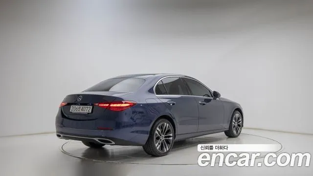 Mercedes-Benz C-Class W206 — Фото автомобиля 2