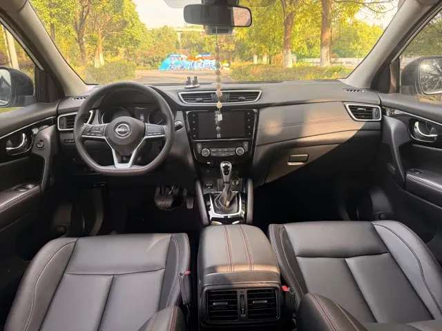Nissan Qashqai — Фото автомобиля 15