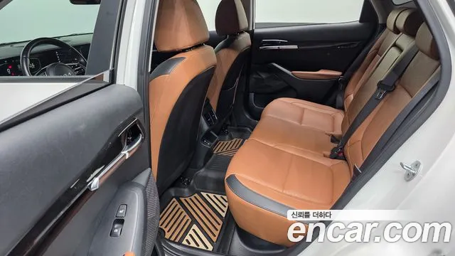 Kia Seltos — Фото автомобиля 11