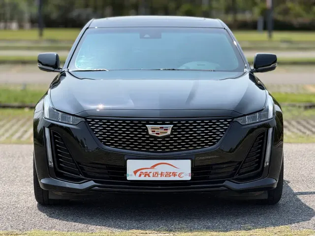 Cadillac CT5 — Фото автомобиля 2