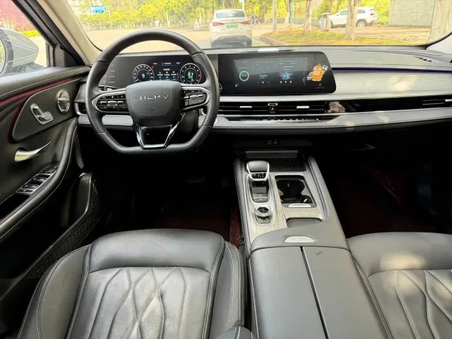 Chery Arrizo 8 — Фото автомобиля 10