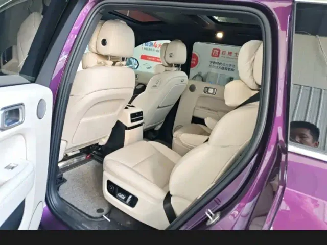 Li Auto L9 — Фото автомобиля 6