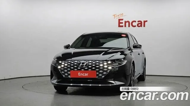 Hyundai Grandeur Grandeur (New) Hybrid — Фото автомобиля 3